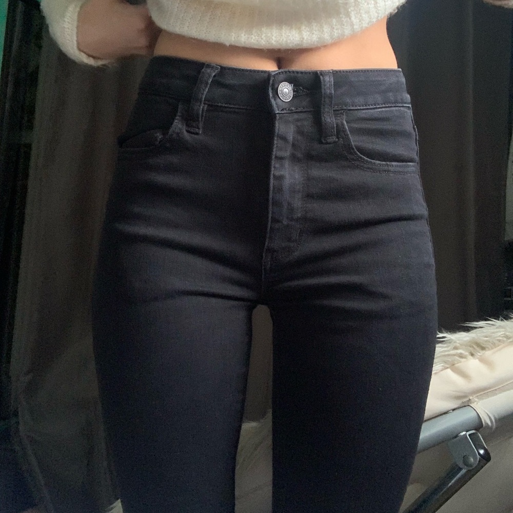 Black high waisted skinny jeans